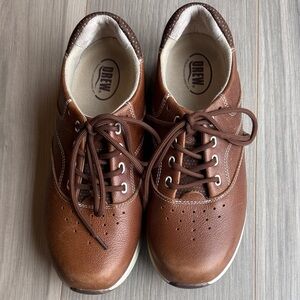 Drew Women's Brown Tour Orthopedic Oxfords Size 6WW